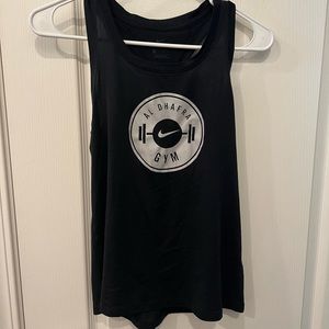 Women’s Al Dhafra gym Nike top xs